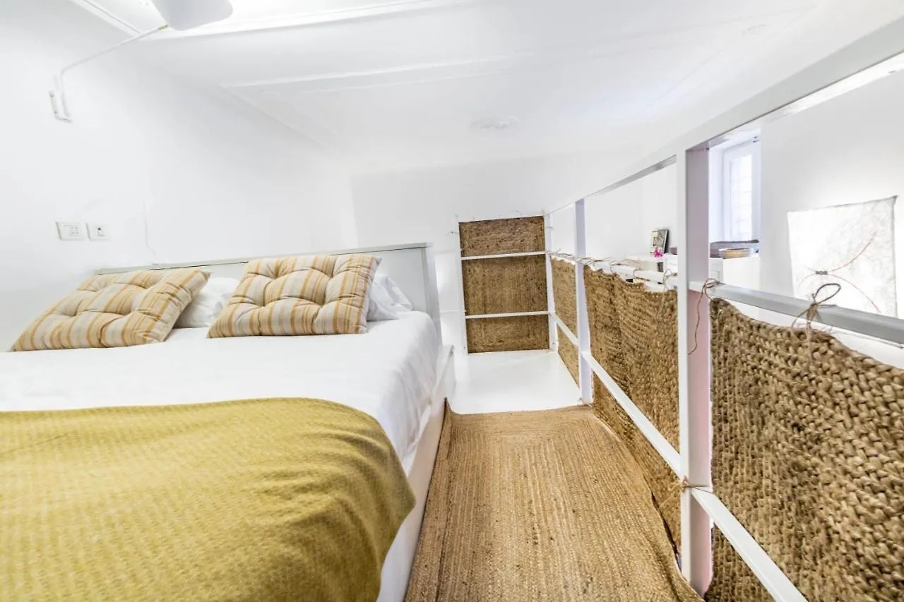 Joivy Modern Studio Near City Centre Apartment Milan Italy